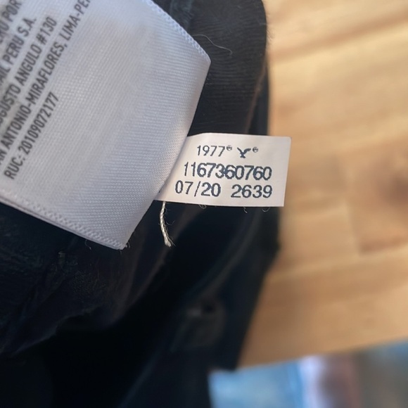 American Eagle High Rise Jegging Distressed Black size 2 - Picture 8 of 10